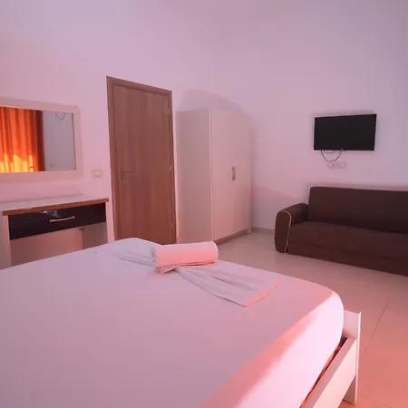 Argjiro Hotel 3*
