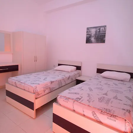 Hotel Argjiro