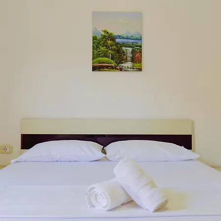 Argjiro Hotel 3*