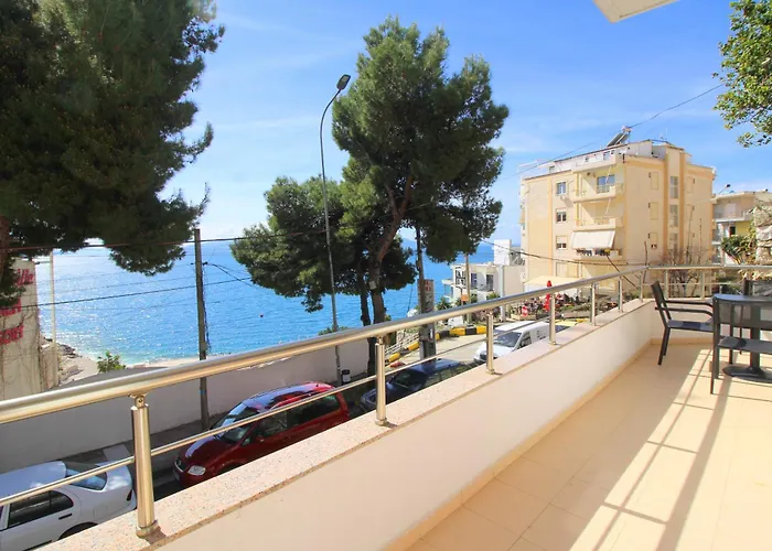 Argjiro Hotel 3*